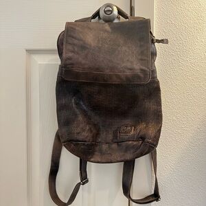 Bed Stu convertible back pack into cross body leather purse